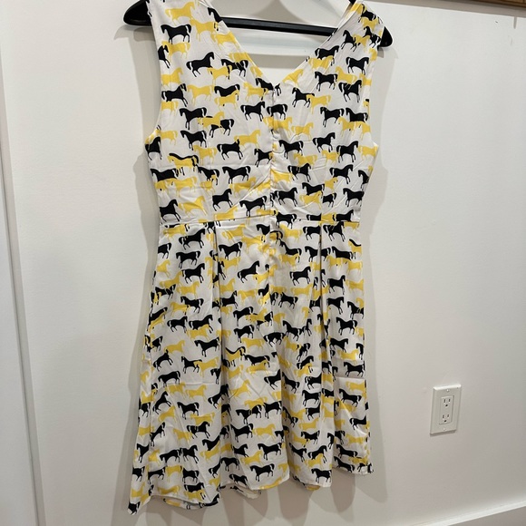 Horse print dress - Picture 3 of 5